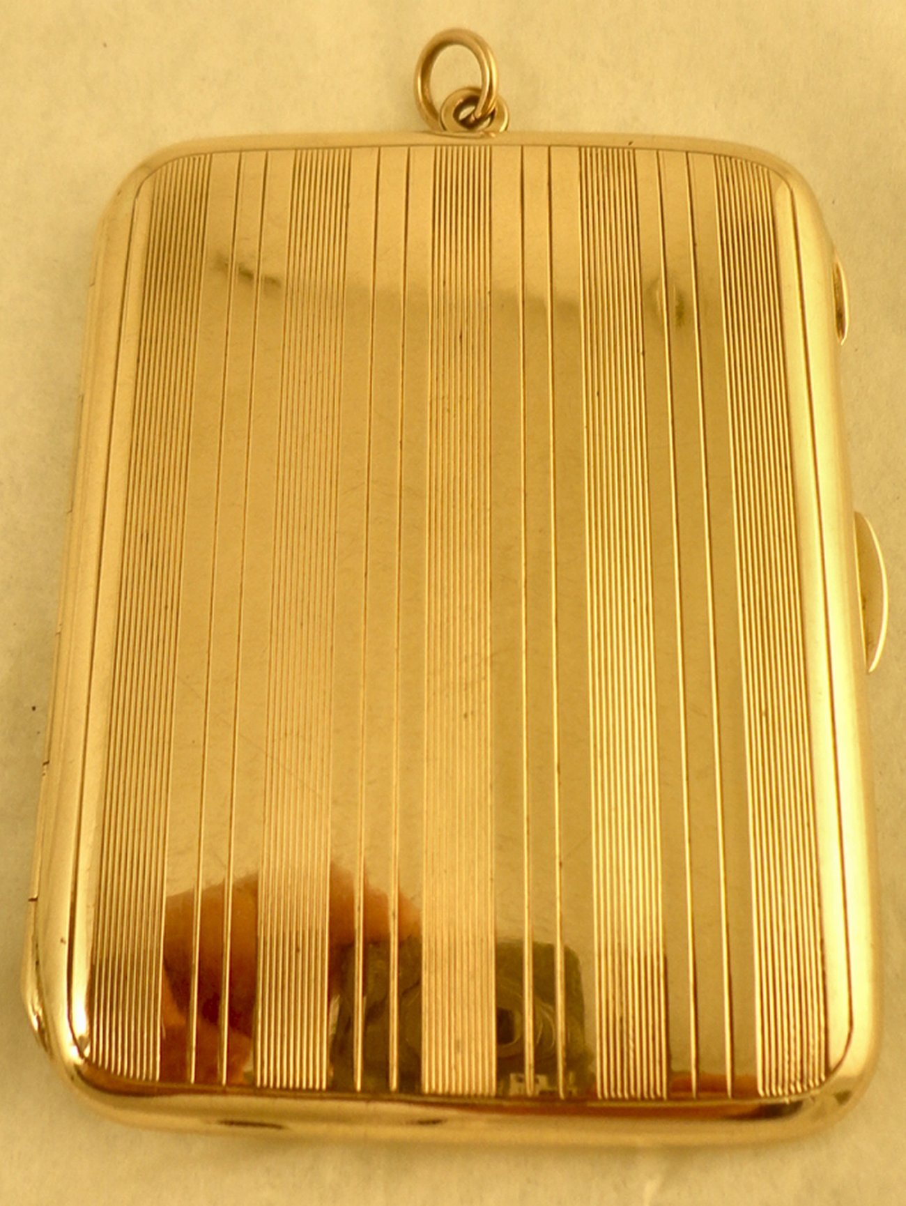 VINTAGE 9CT SOLID GOLD HALLMARKED CIGARETTE or CARD CASE Ian Burton Antique Clocks